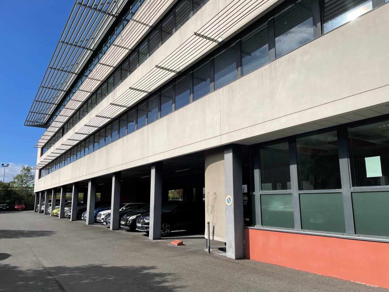 Bureau Gradignan 1112m² Location bureau Gradignan Gironde OLBUR2200079 1